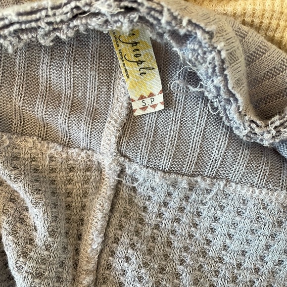 Top - Picture 2 of 2